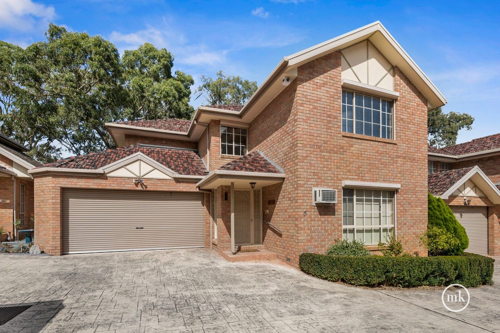 3 bedrooms House in 5/10 Main Road LOWER PLENTY VIC, 3093