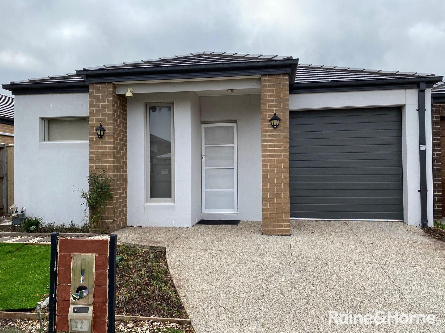 22 Pembridge Avenue, Williams Landing VIC 3027, Image 0