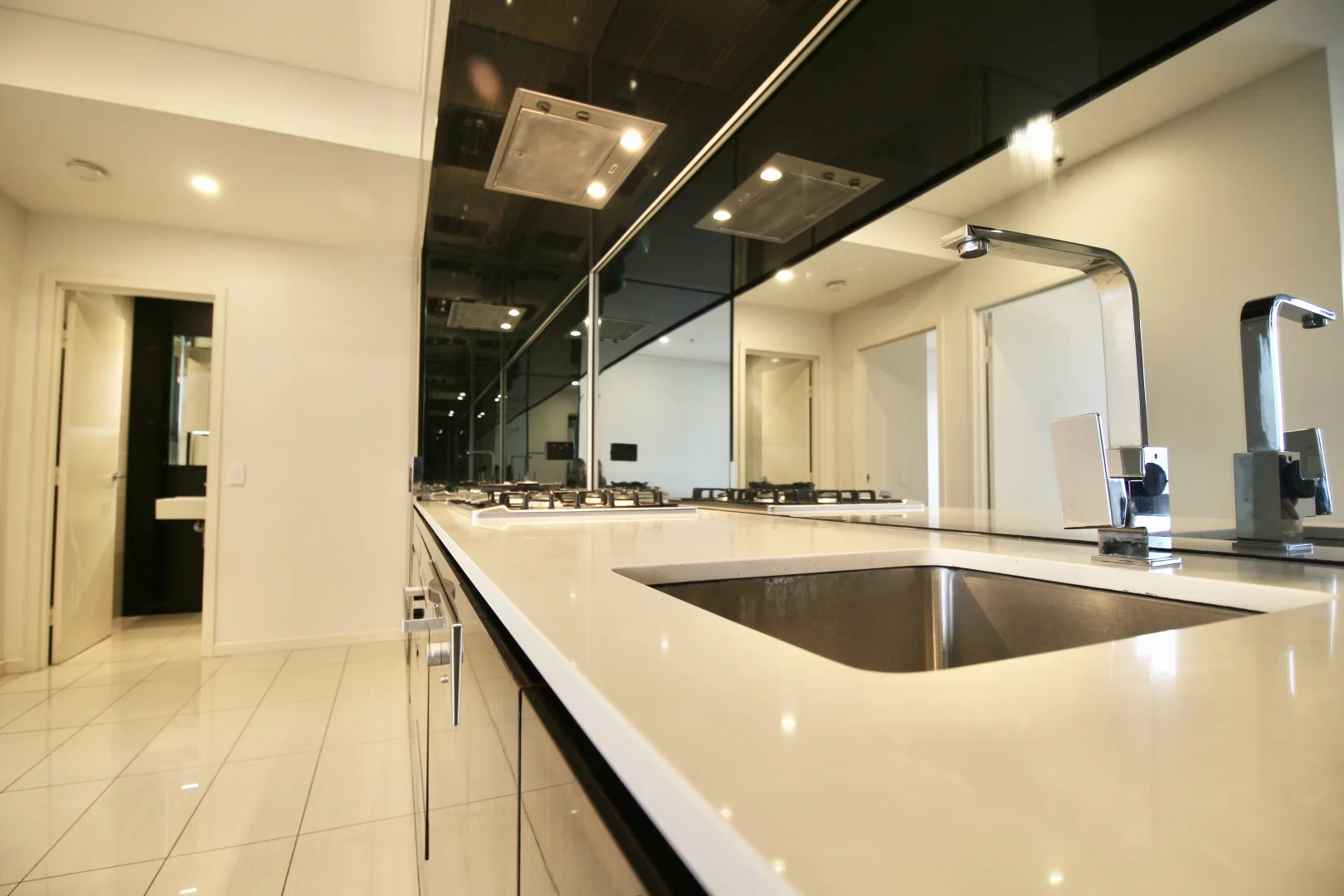 Additional image 3 of 914/1 Hutchinson Walk, Zetland NSW 2017