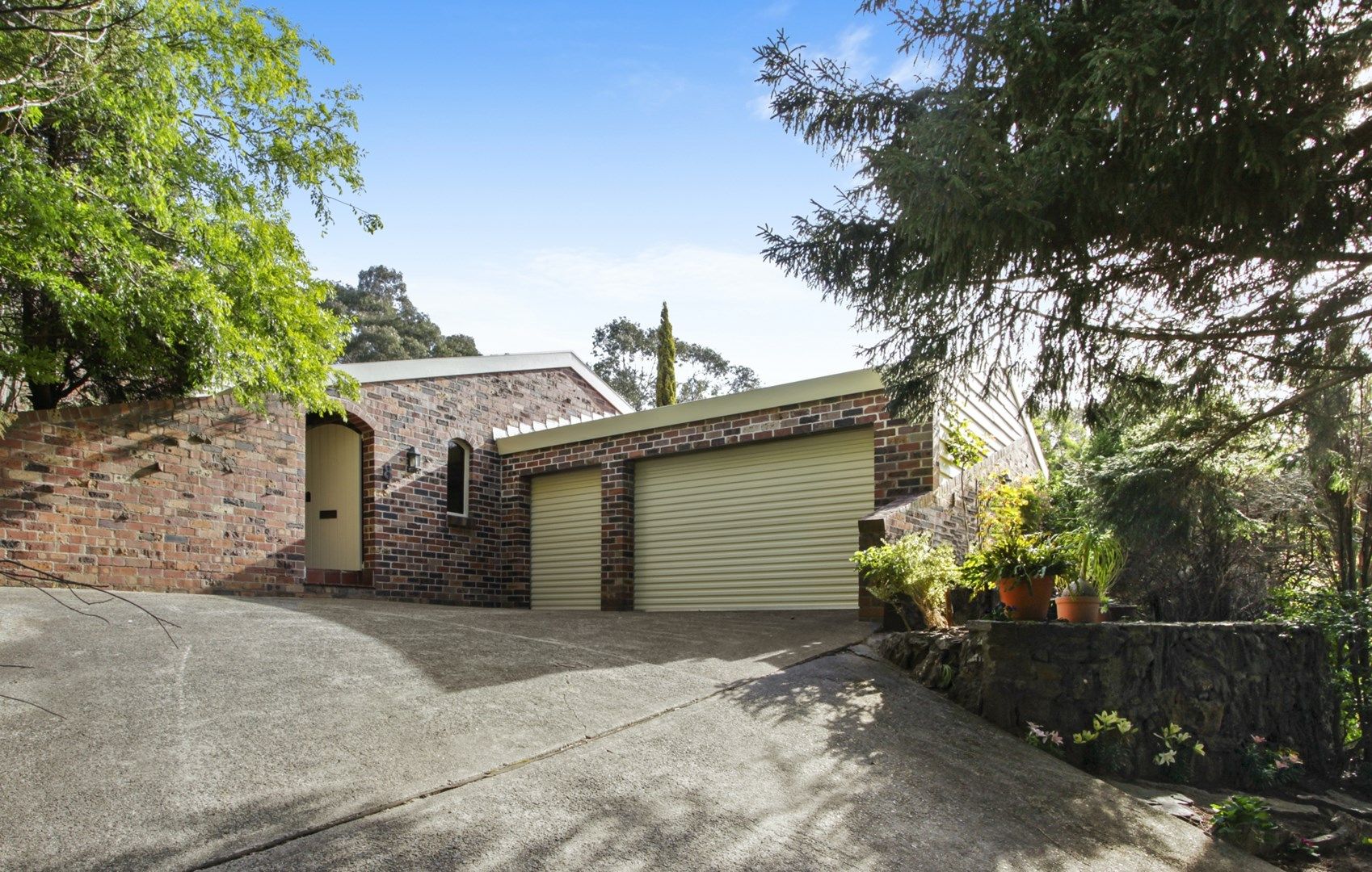 8 Hester Place, Leura NSW 2780, Image 0