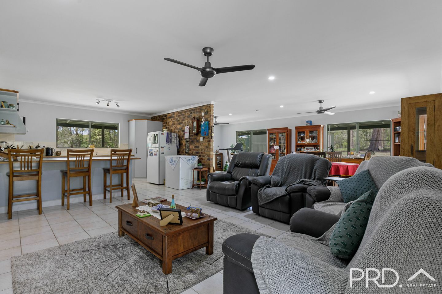 739 Teddington Road, Teddington QLD 4650, Image 2