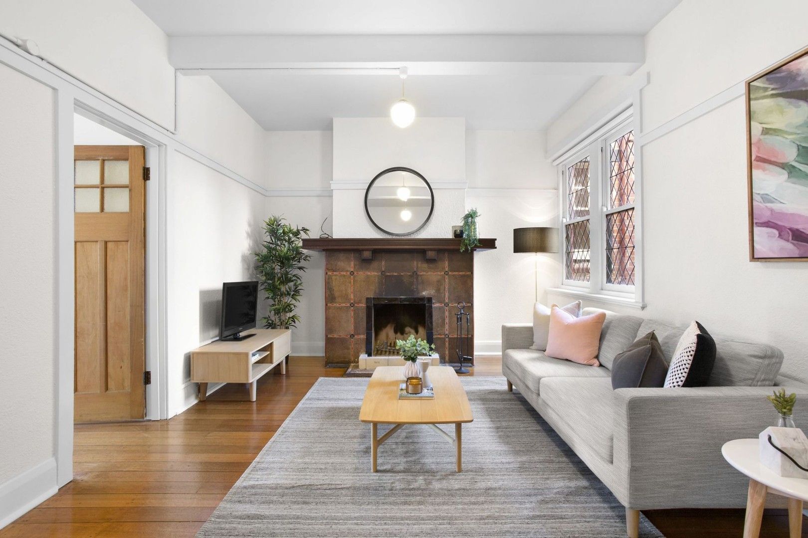 2 bedrooms Apartment / Unit / Flat in 4/56 Acland Street ST KILDA VIC, 3182