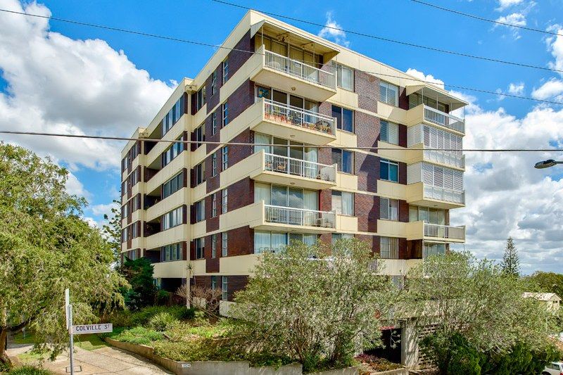 104 Dornoch Terrace, Highgate Hill Property History & Address Research Domain