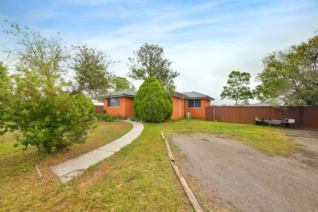 1 Courtland Avenue, Tahmoor NSW 2573, Image 1