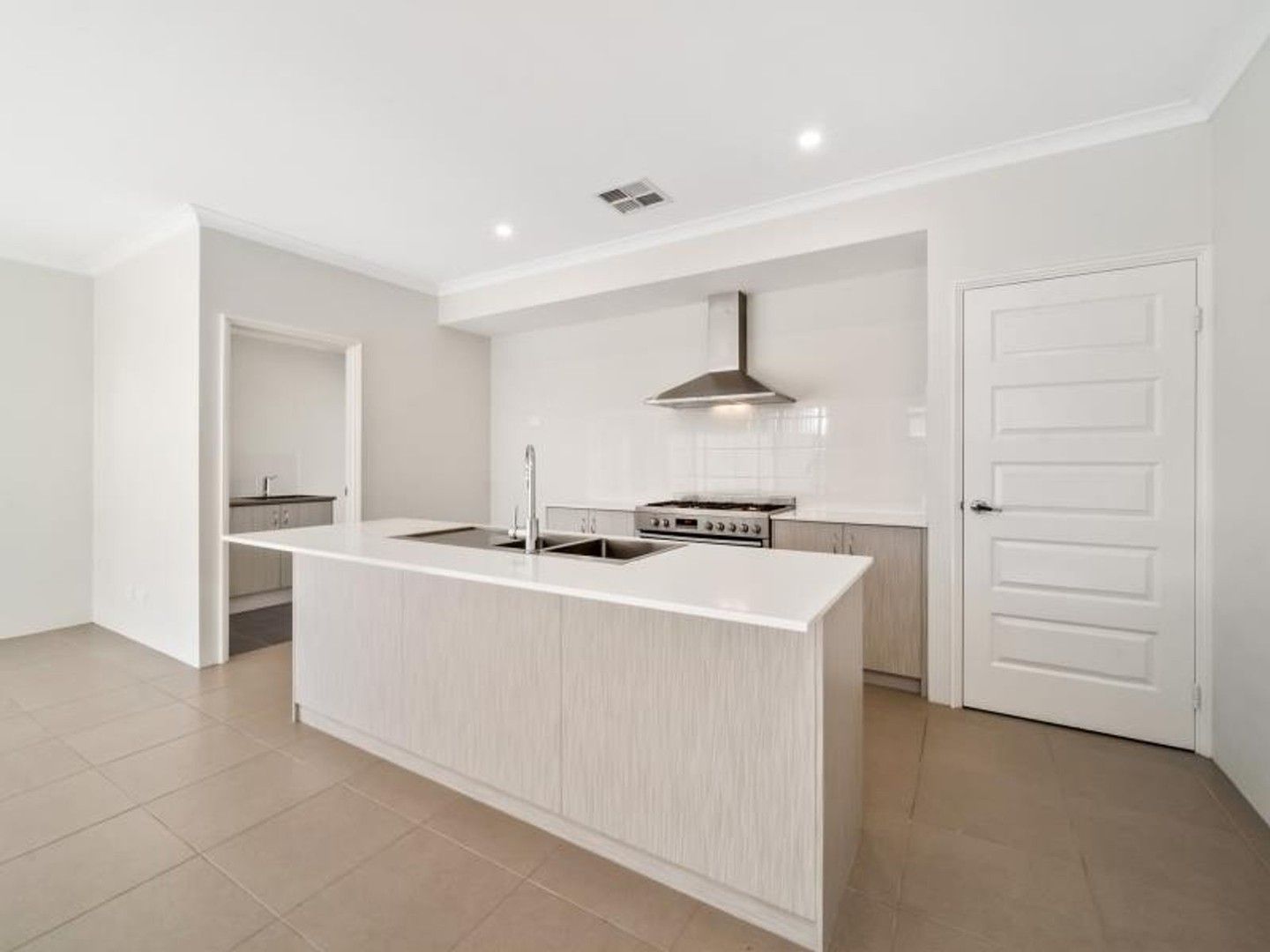 3 bedrooms House in 21B Heathcroft Road BALGA WA, 6061