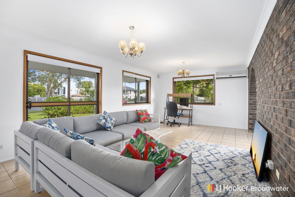 1/14 Milton Avenue, Paradise Point QLD 4216 House For Rent Domain