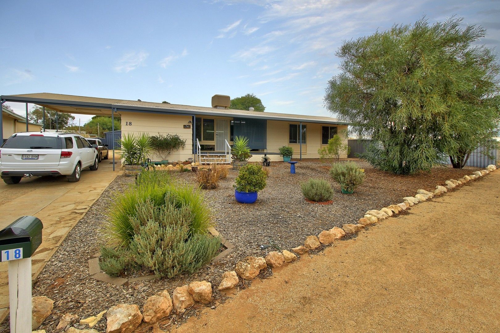 18 TRAEGER STREET, Loxton SA 5333, Image 1