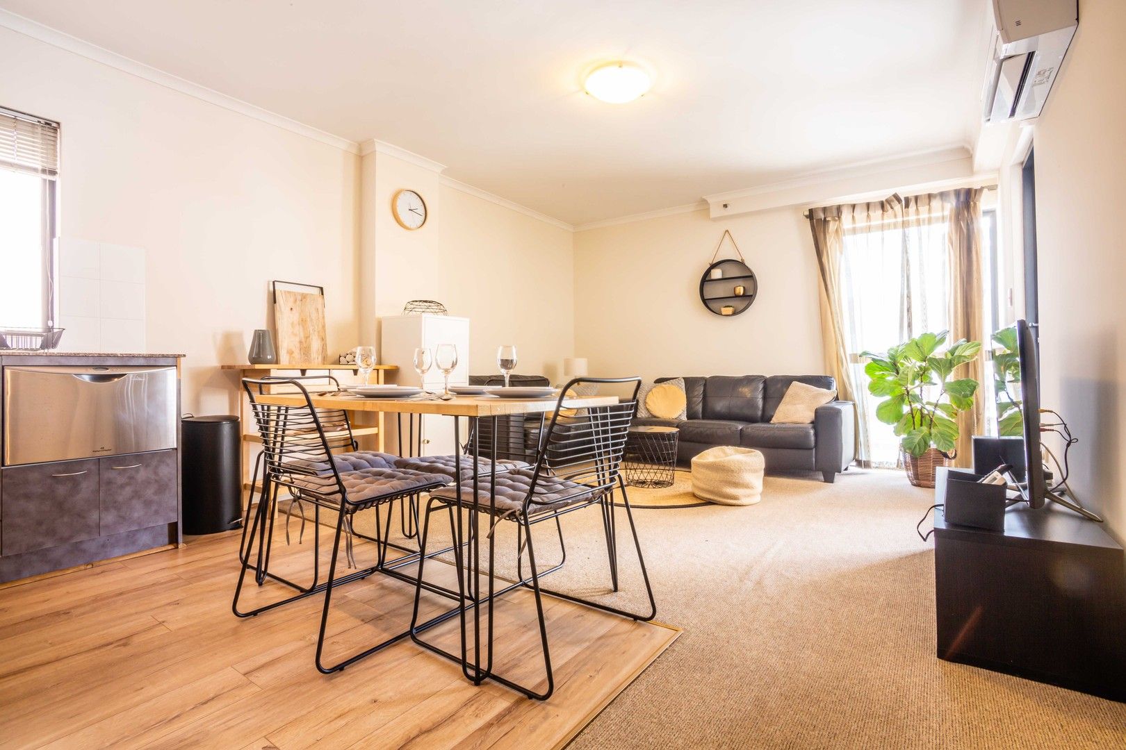 2 bedrooms Apartment / Unit / Flat in 62/418-428 Murray Street PERTH WA, 6000