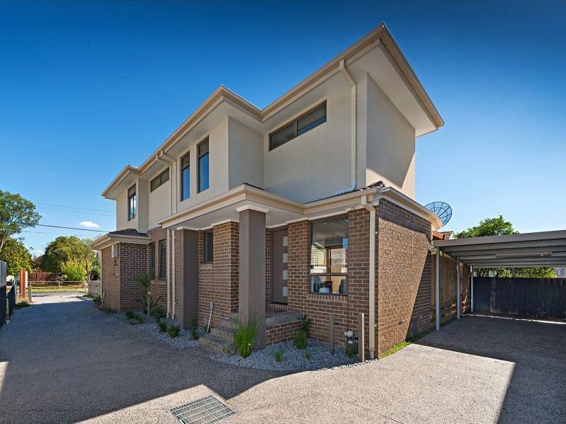 2 bedrooms Townhouse in 6 Eisenhower Street RESERVOIR VIC, 3073