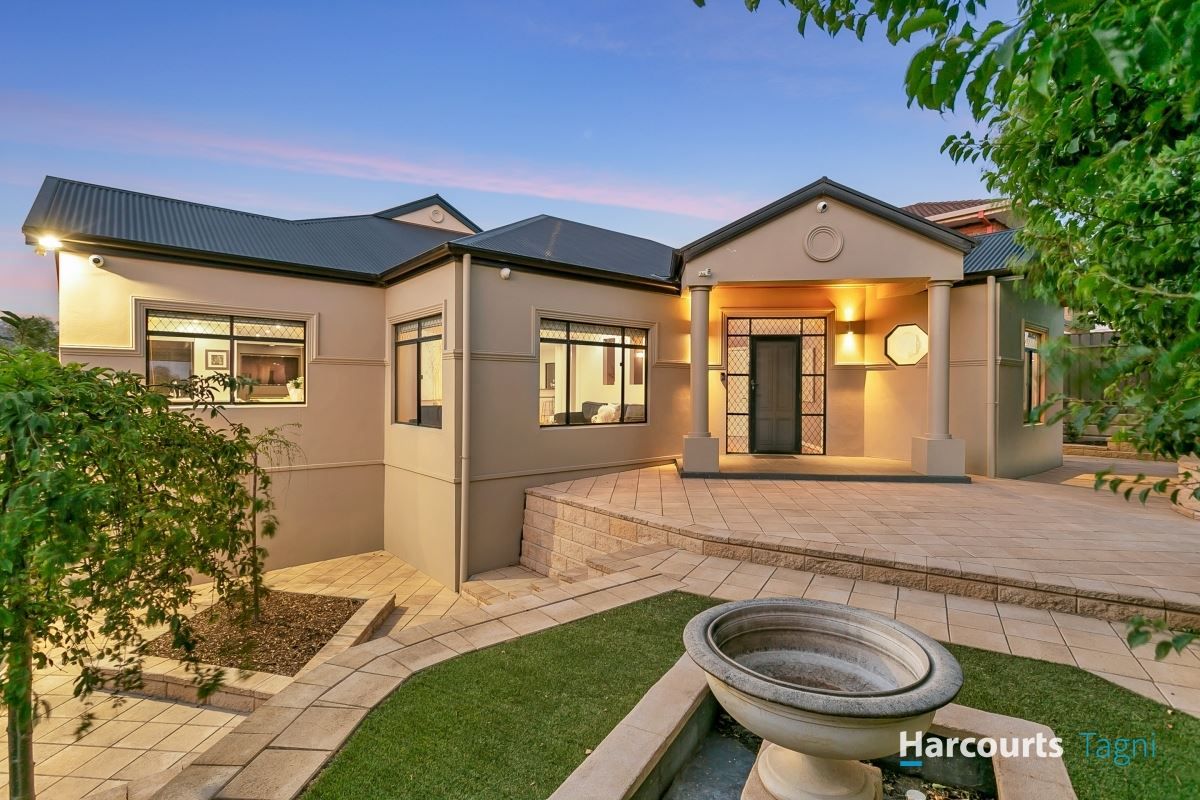 35 Dressage Avenue, Woodcroft SA 5162, Image 1