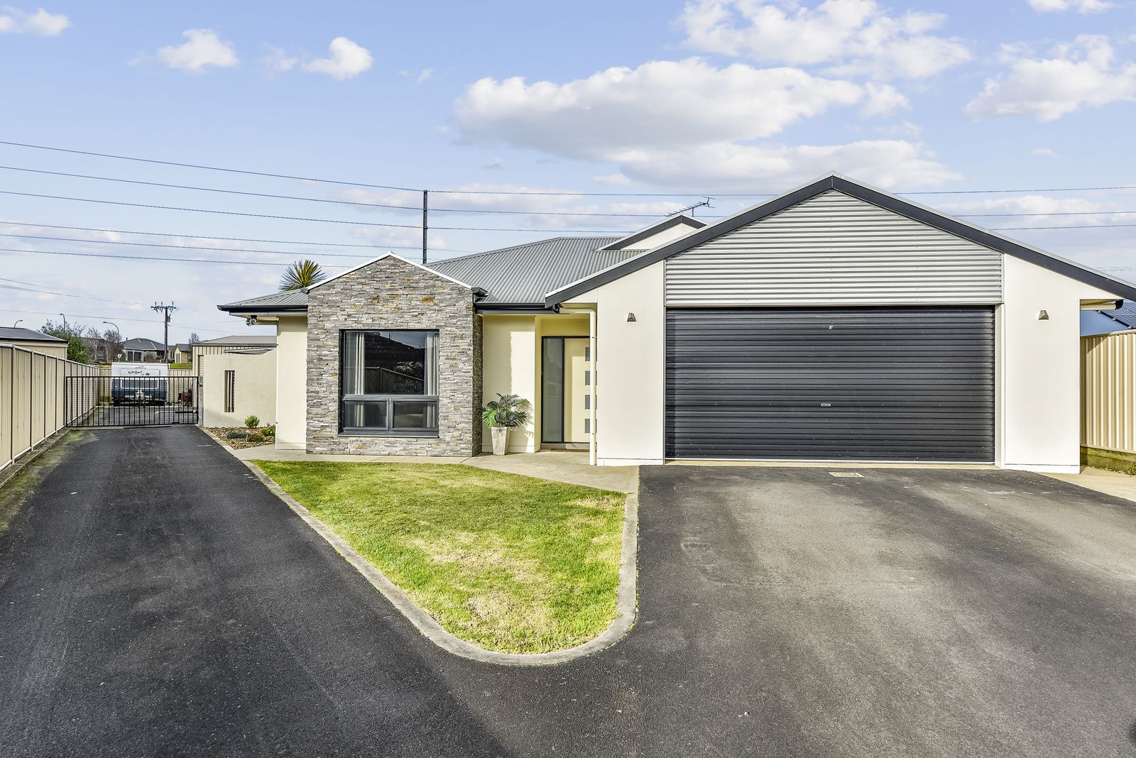 4 bedrooms House in 11 Mariner Court MOUNT GAMBIER SA, 5290