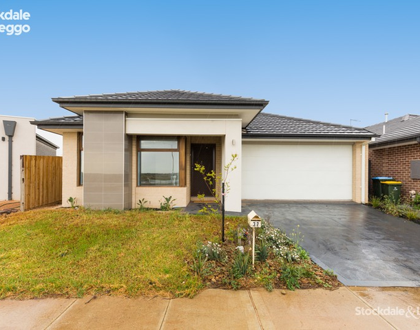 37 Keira Circuit, Werribee VIC 3030