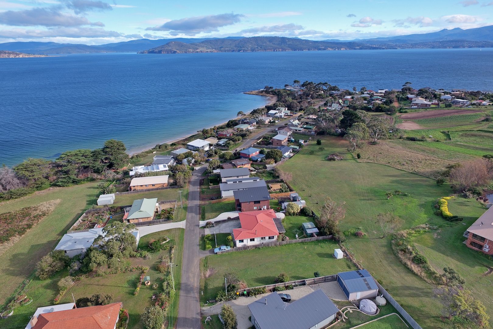 216 Blessington Street, South Arm TAS 7022, Image 2