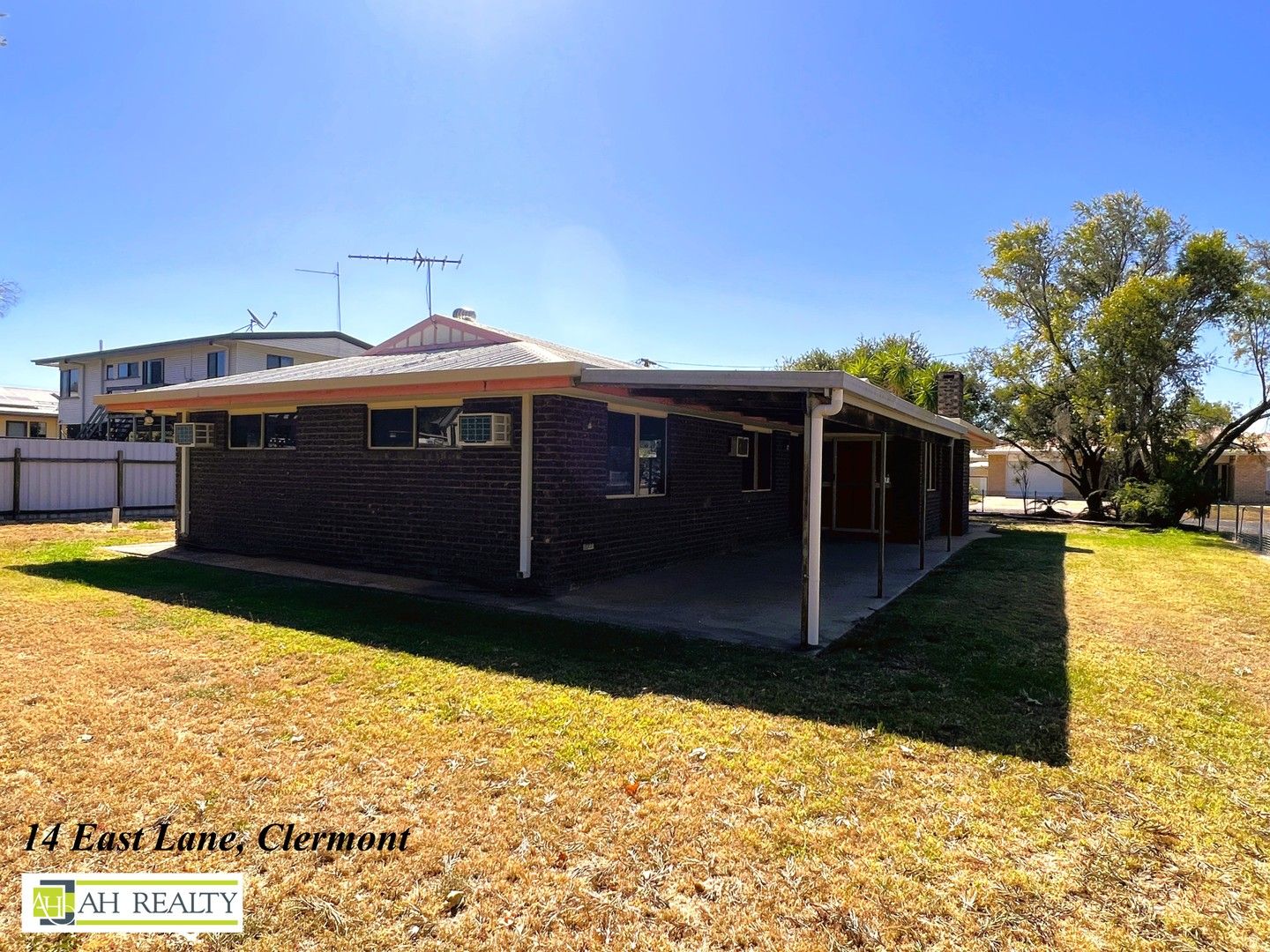 4 bedrooms House in 13 East Lane CLERMONT QLD, 4721