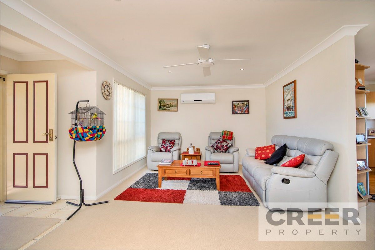 3/2a Frederick Street, Glendale NSW 2285, Image 2