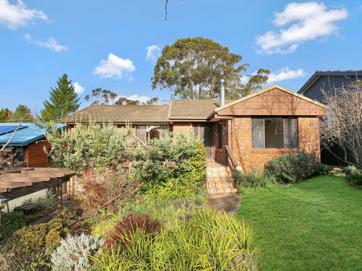 10 Acacia Street, Katoomba NSW 2780, Image 0