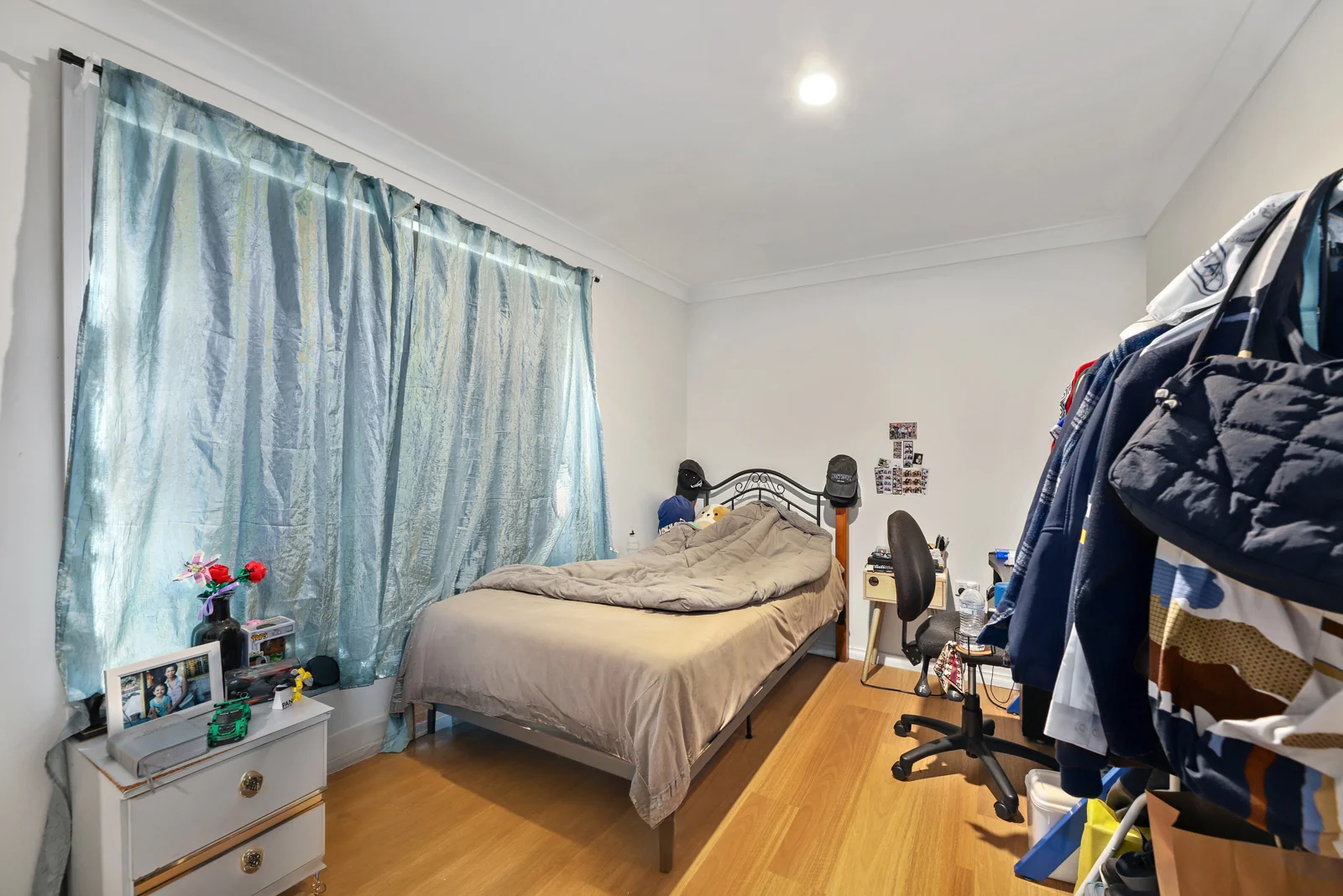 Image 12