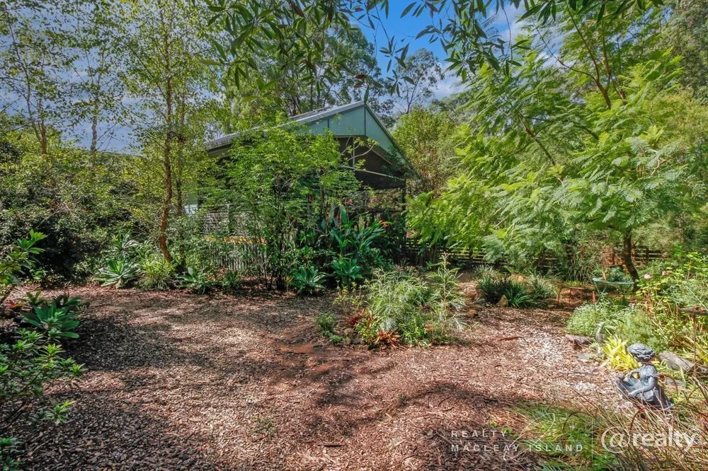 Additional image 15 of 9-17 Cabriolet Crescent, Macleay Island QLD 4184