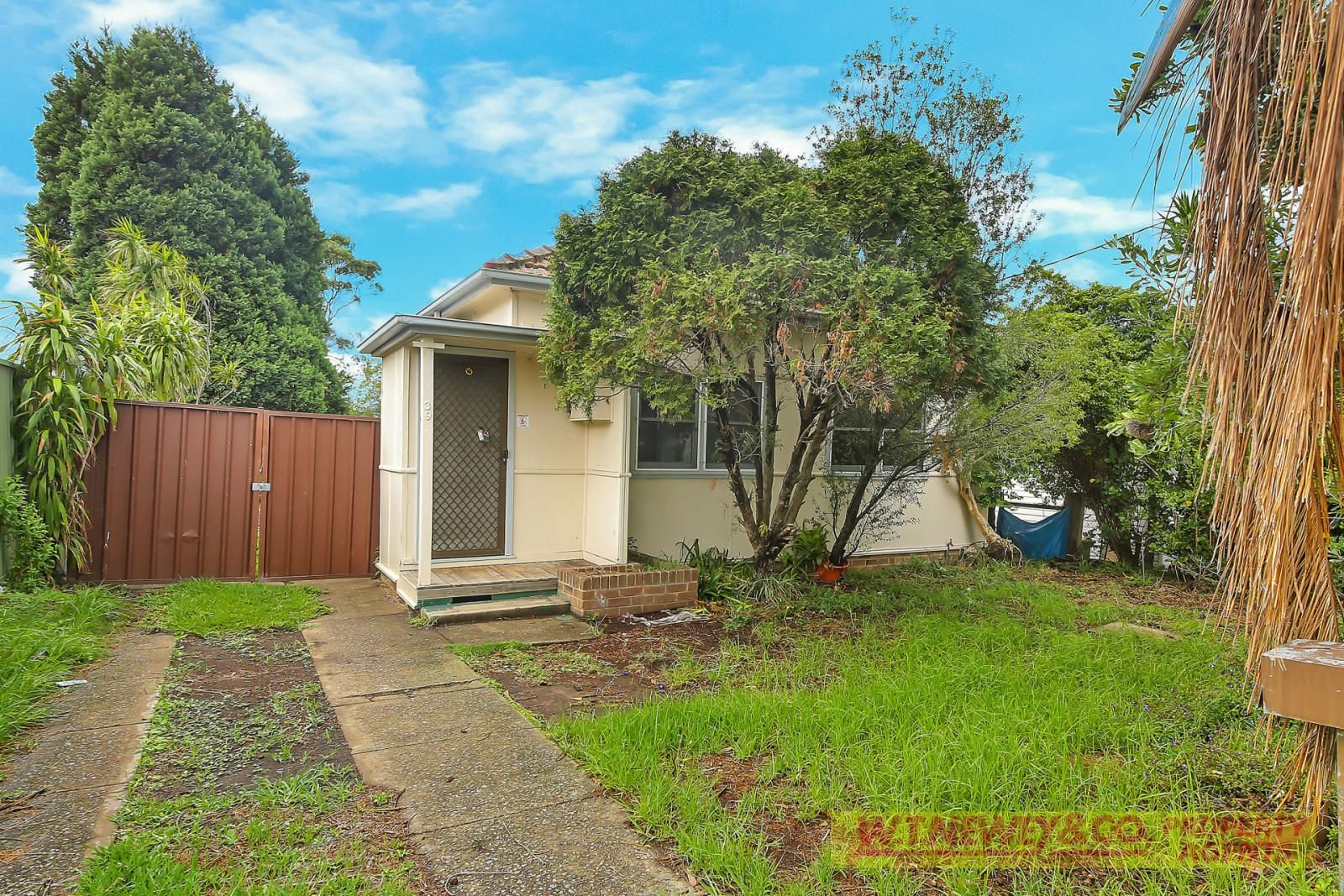 39 Gosling Street, Greenacre NSW 2190, Image 0