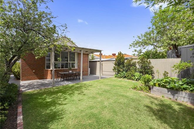 Picture of 2/27 Begonia Road, GARDENVALE VIC 3185