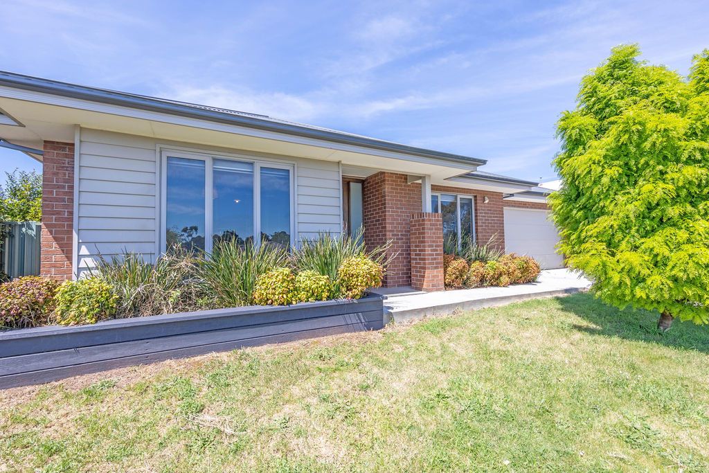 15 Middlin Street, Brown Hill VIC 3350, Image 1