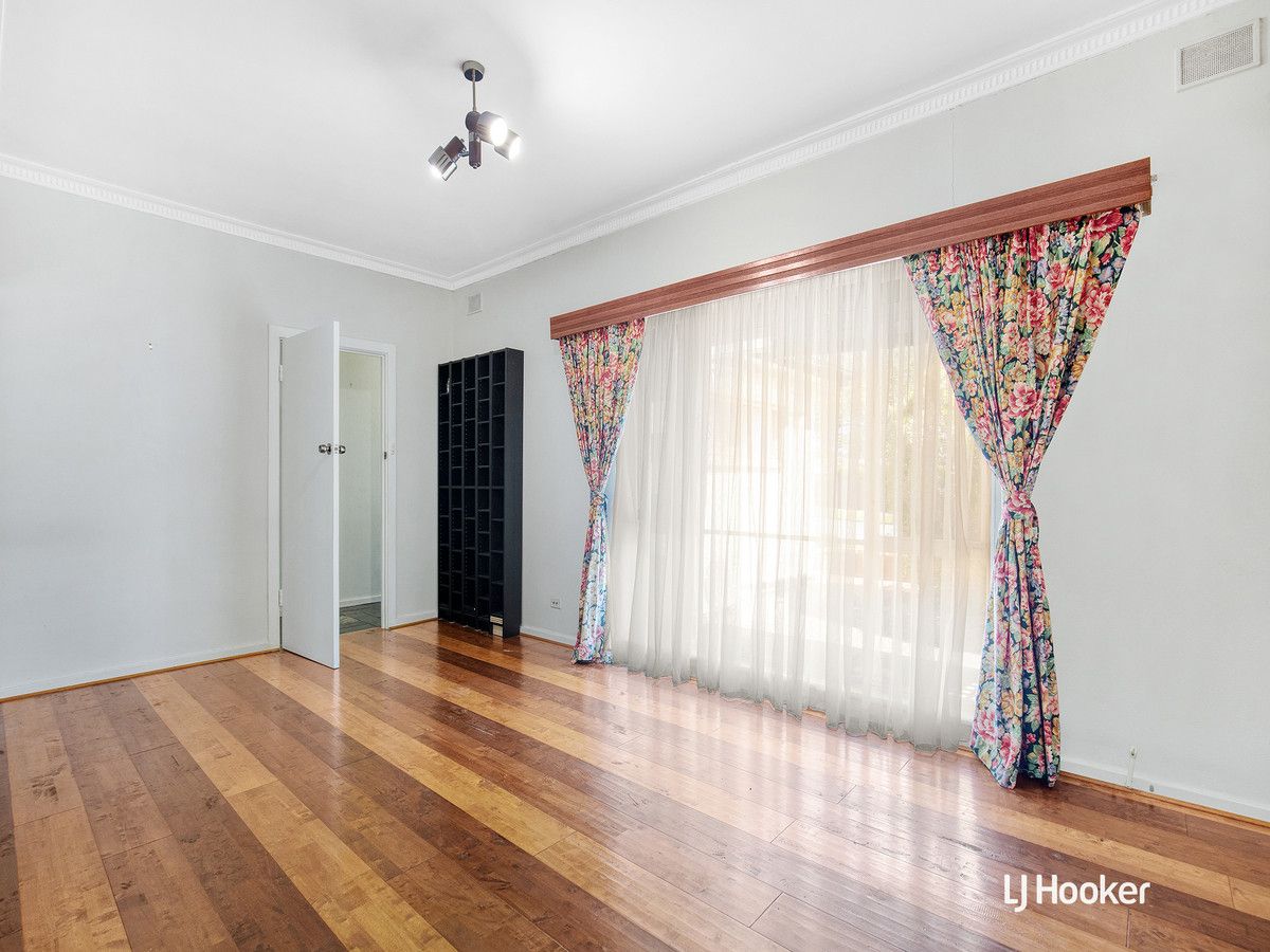 42 Bloomfield Crescent, Elizabeth Downs SA 5113, Image 1