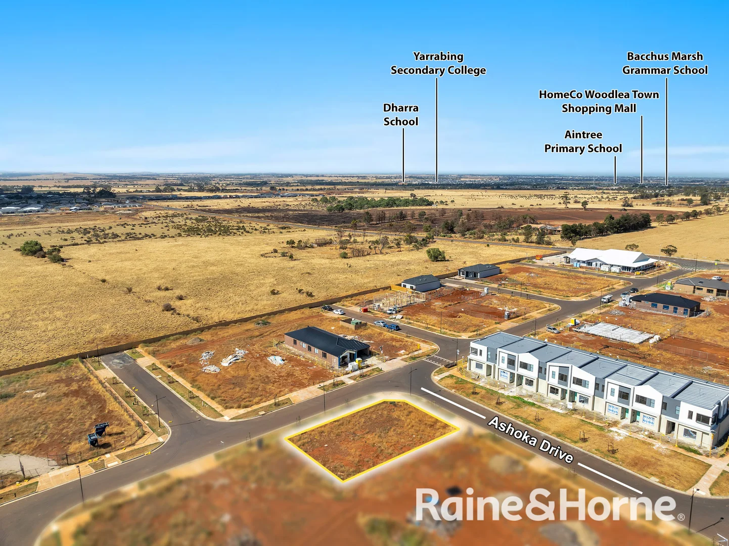 Additional image 5 of 2 Ashoka Drive, Thornhill Park VIC 3335