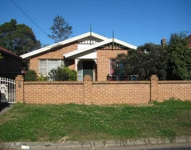 6 Barenya Street, Mayfield NSW 2304