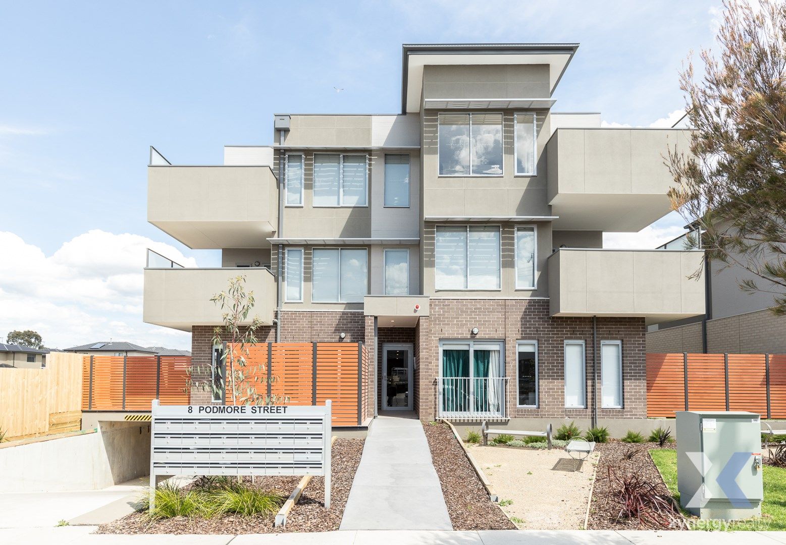 2 bedrooms Apartment / Unit / Flat in U3/L3 8 Podmore Street DANDENONG VIC, 3175