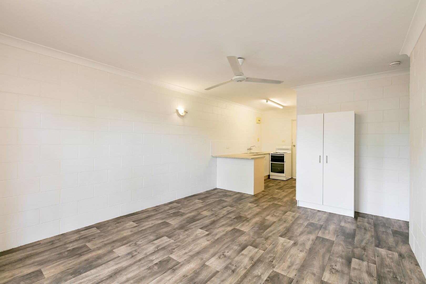 1/50 Alfred Street, Manunda QLD 4870, Image 2