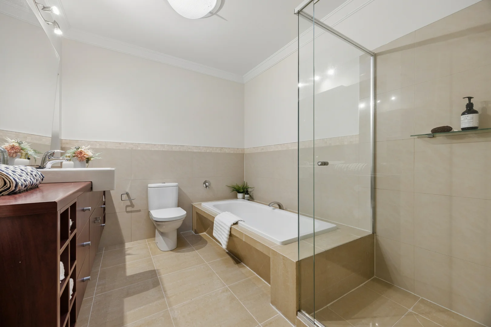 Additional image 10 of 3 Pauline Avenue, Dingley Village VIC 3172