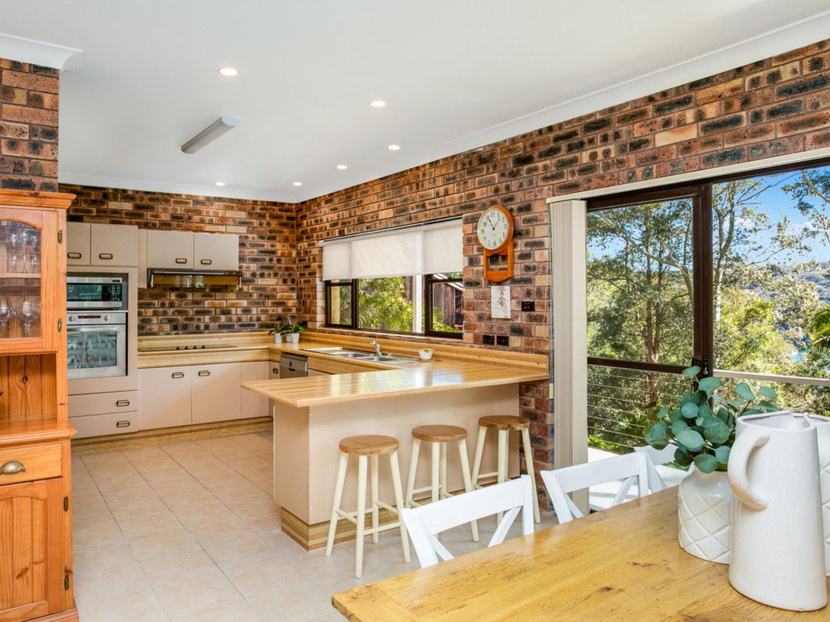147 McCarrs Creek Road, Church Point NSW 2105, Image 2