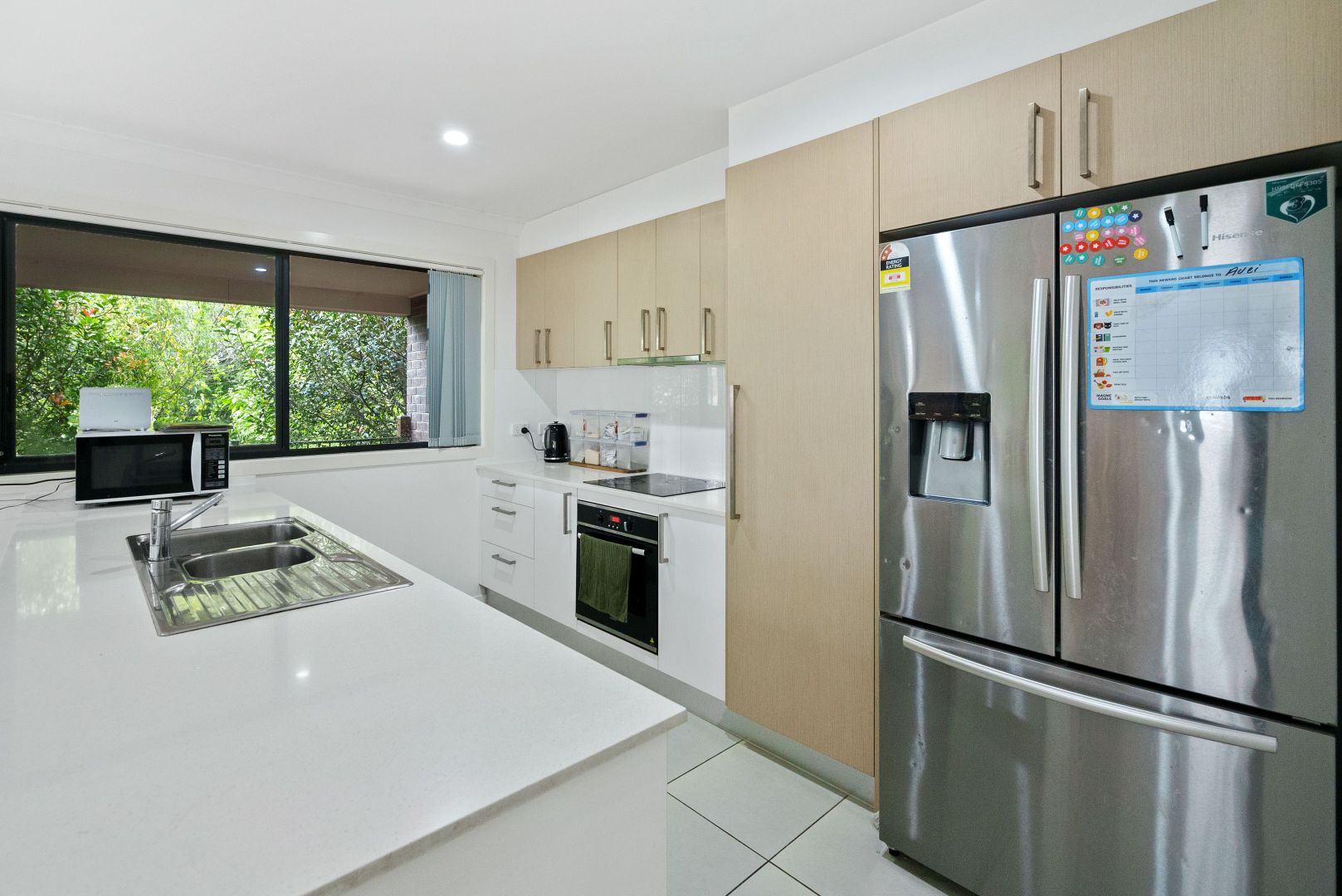 2/114 Wunburra Circle, Pacific Pines QLD 4211, Image 2