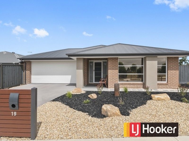 19 Cambridge Way, Wonthaggi VIC 3995, Image 0