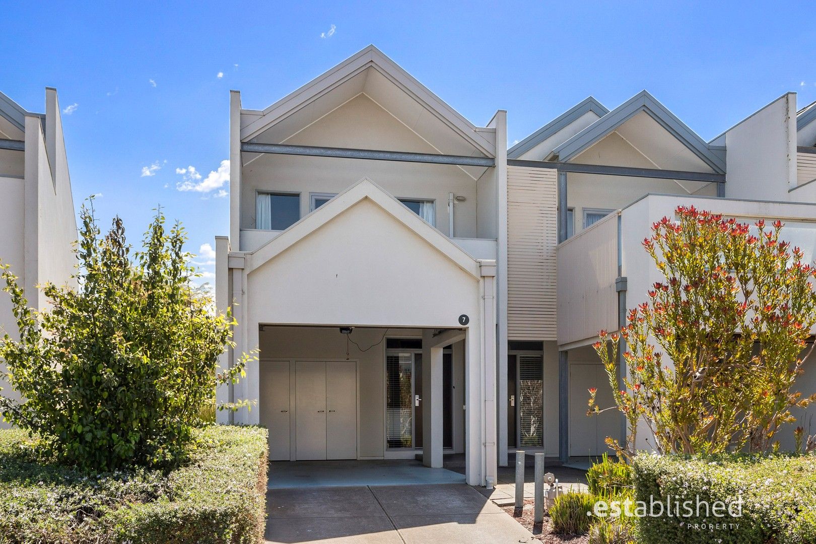 7/9 Greg Norman Drive, Sanctuary Lakes VIC 3030, Image 0