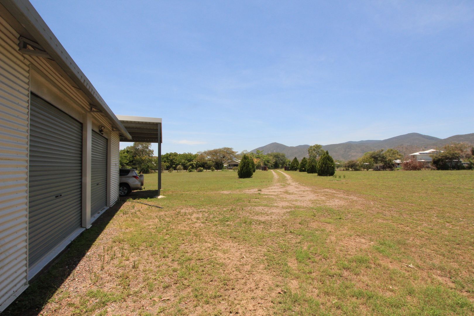 56-76 Williams Rd, Alligator Creek QLD 4816, Image 2