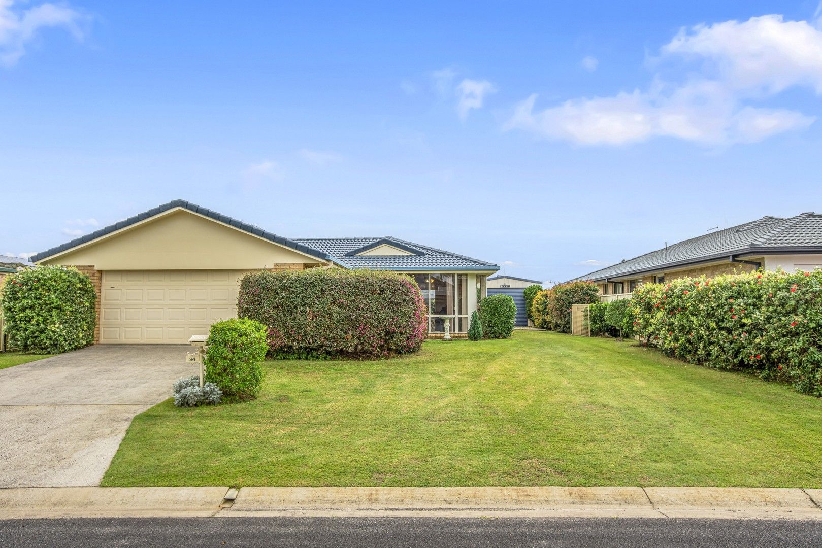 4 bedrooms House in 34 Bottlebrush Crescent EVANS HEAD NSW, 2473