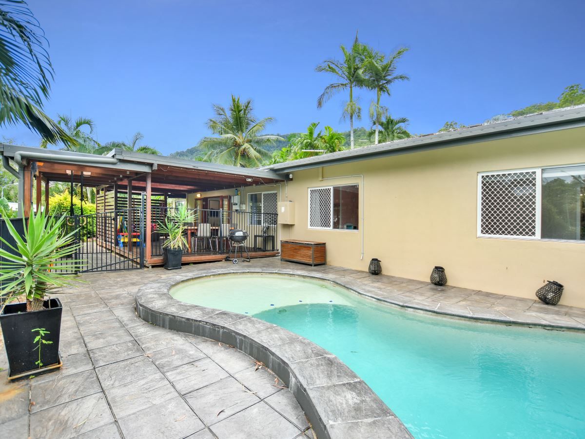 2 Milford Close, Kanimbla QLD 4870, Image 0