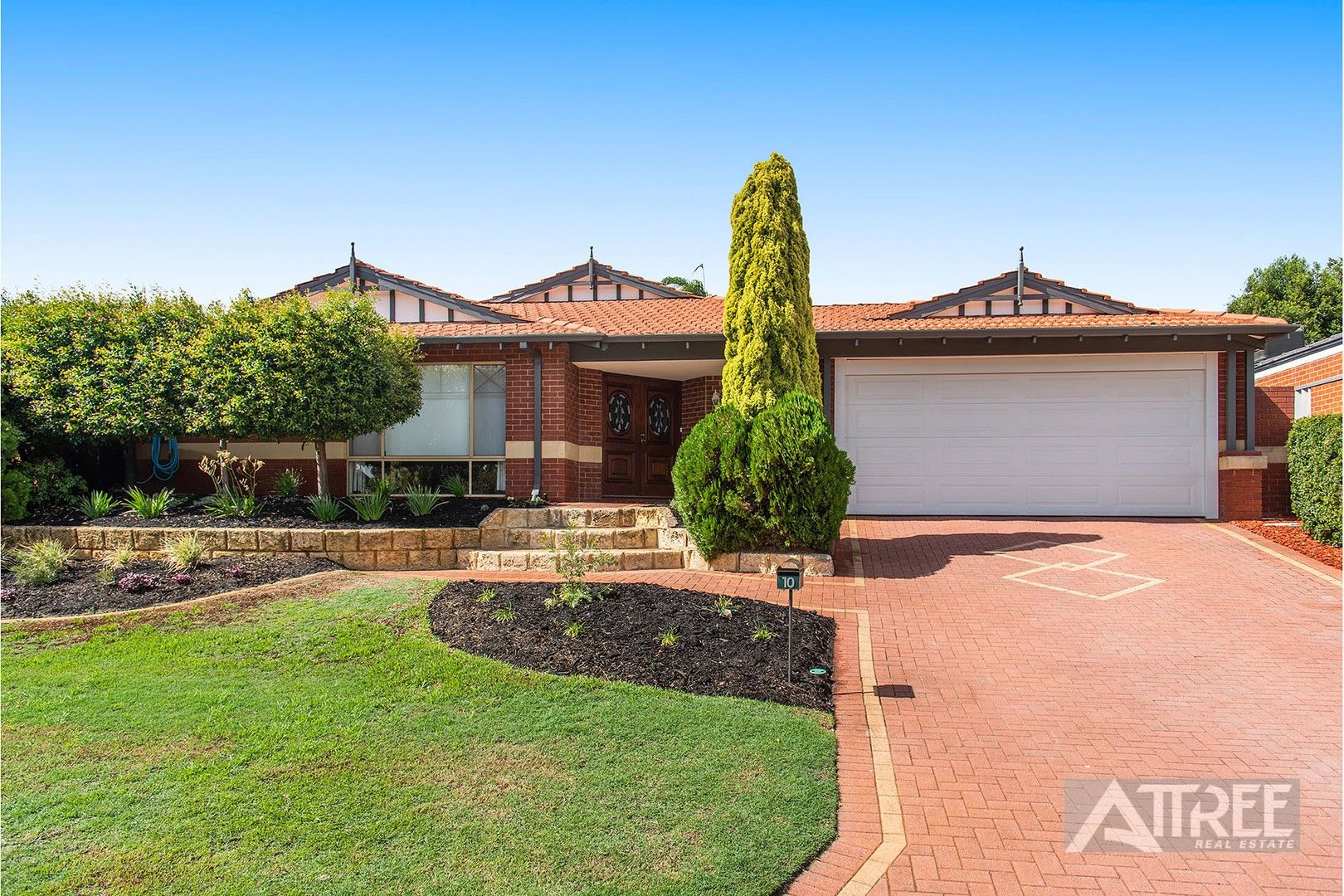 10 Geranium Place, Canning Vale WA 6155, Image 0