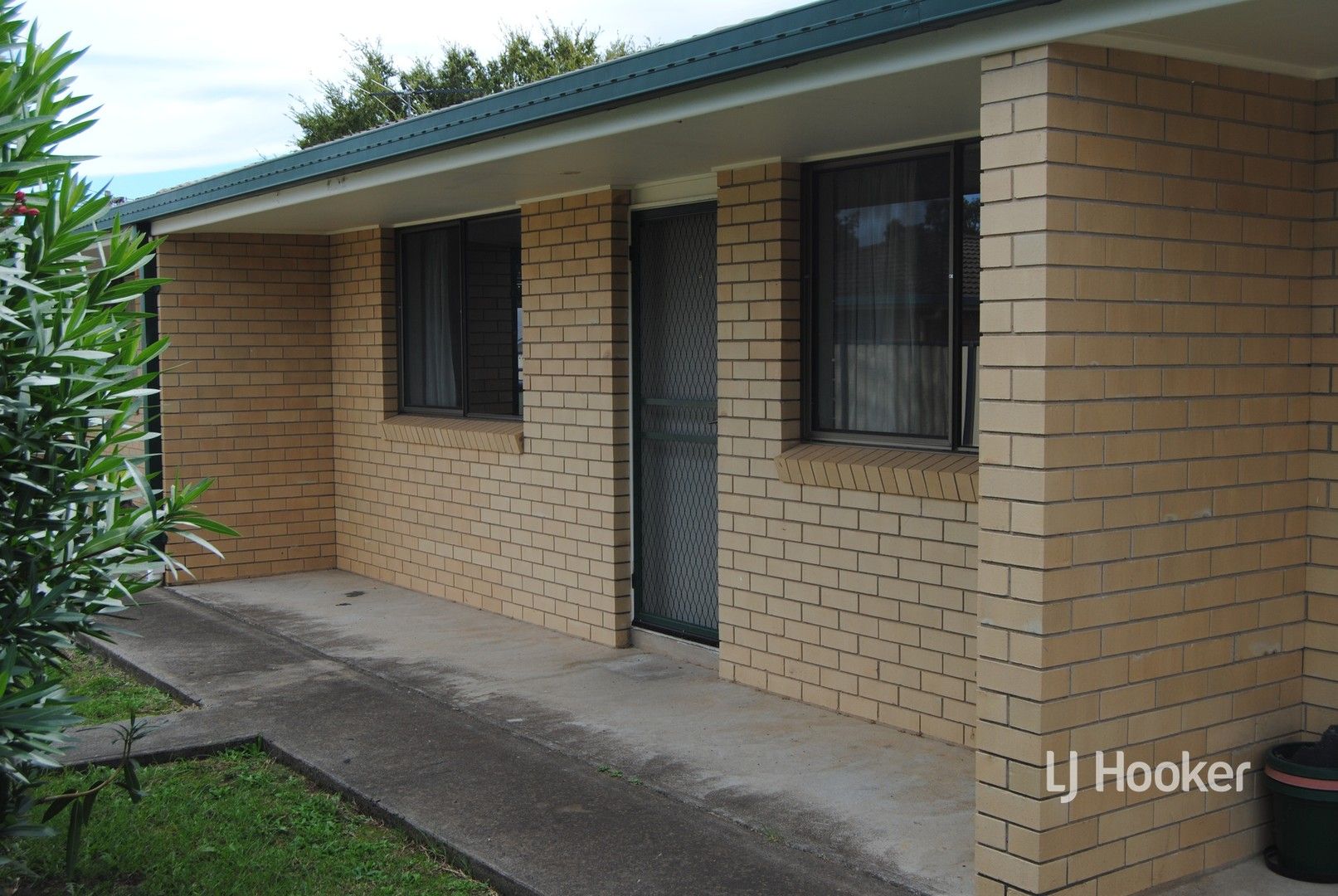 2 bedrooms Apartment / Unit / Flat in 3/15 Greaves Street INVERELL NSW, 2360