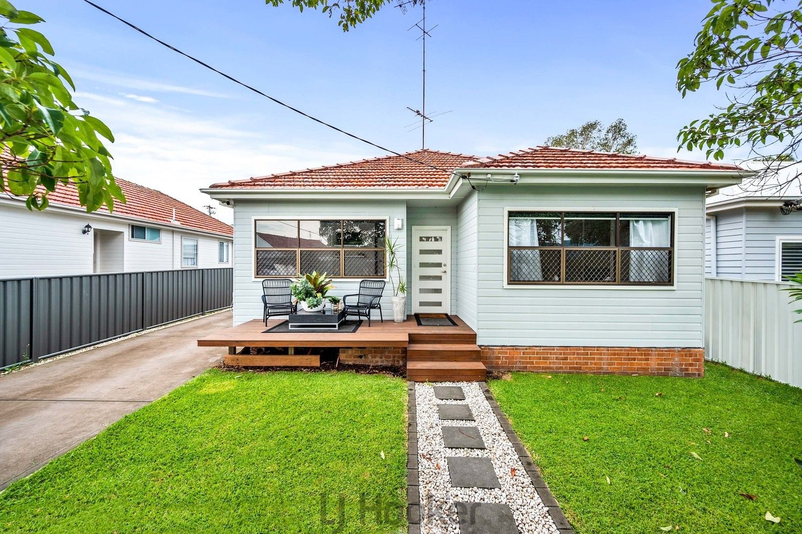 12 Edith Street, Speers Point NSW 2284, Image 0