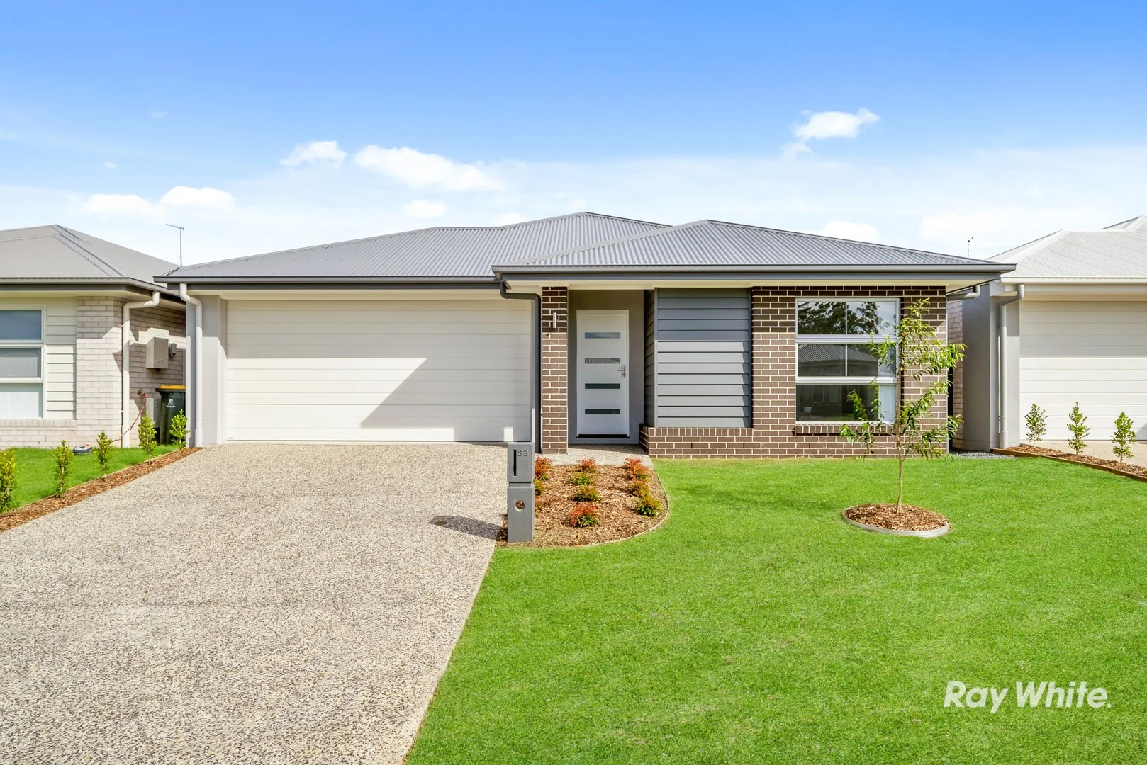 33 John Drive, Collingwood Park QLD 4301