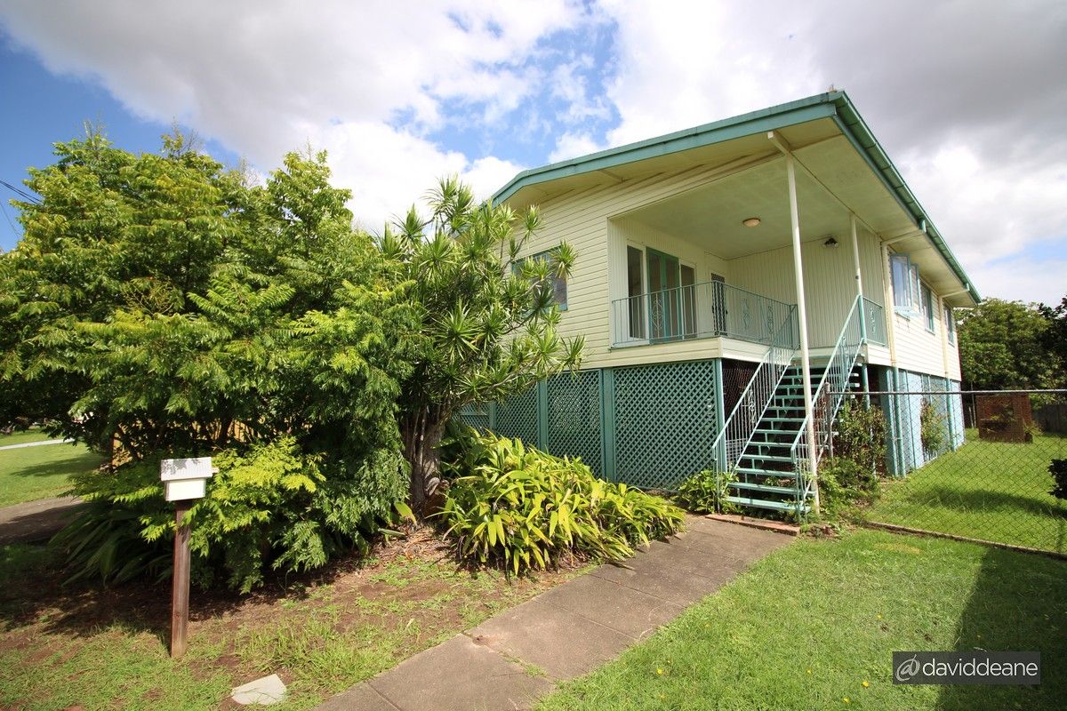 4 bedrooms House in 32 Hedge Street STRATHPINE QLD, 4500