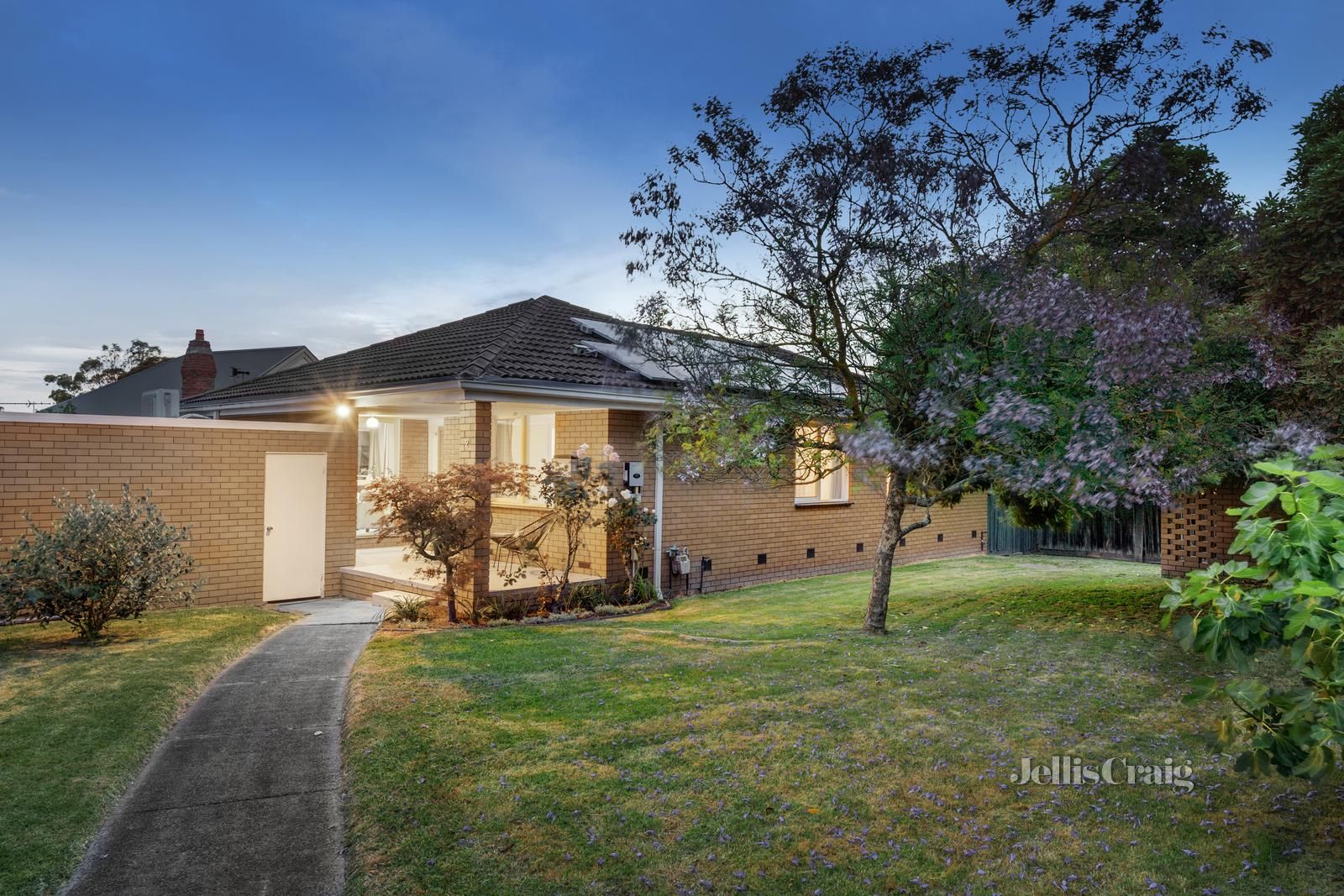 2/24-26 Service Road, Blackburn VIC 3130, Image 0