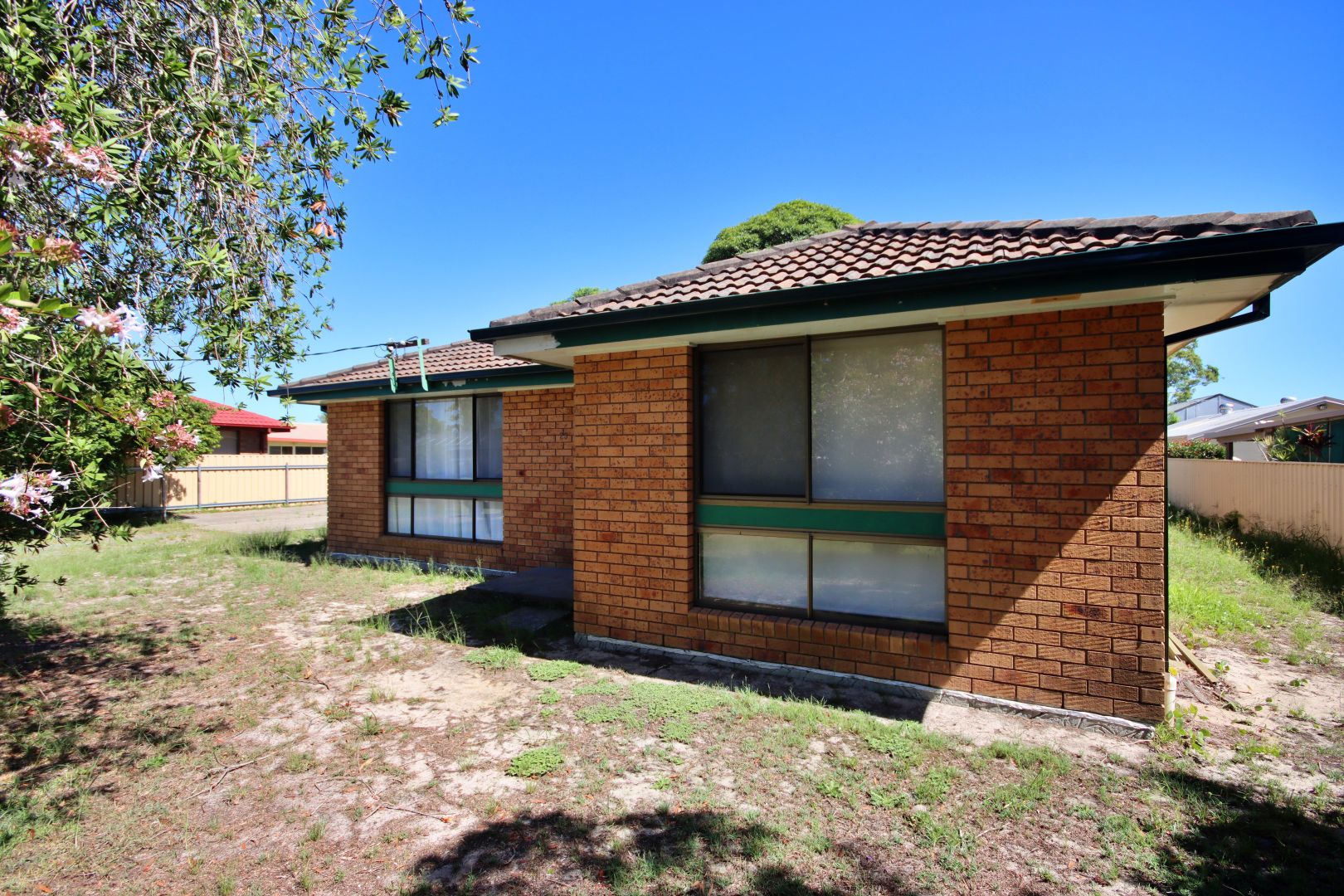 25 Clemenceau Crescent, Tanilba Bay NSW 2319, Image 1