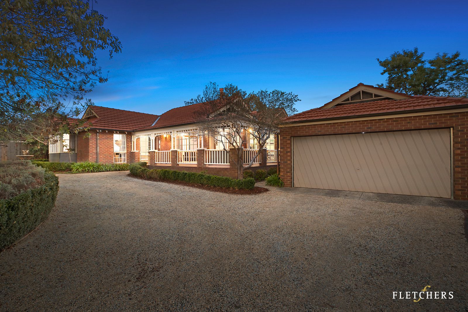 4 bedrooms House in 52 Brysons Road WARRANWOOD VIC, 3134