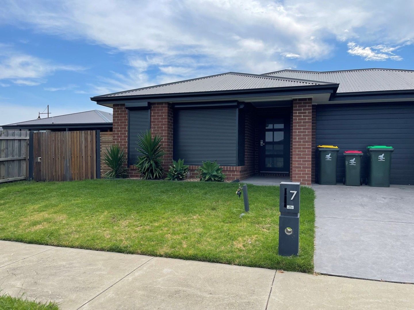 3 bedrooms House in 7 Paige Avenue TRARALGON VIC, 3844
