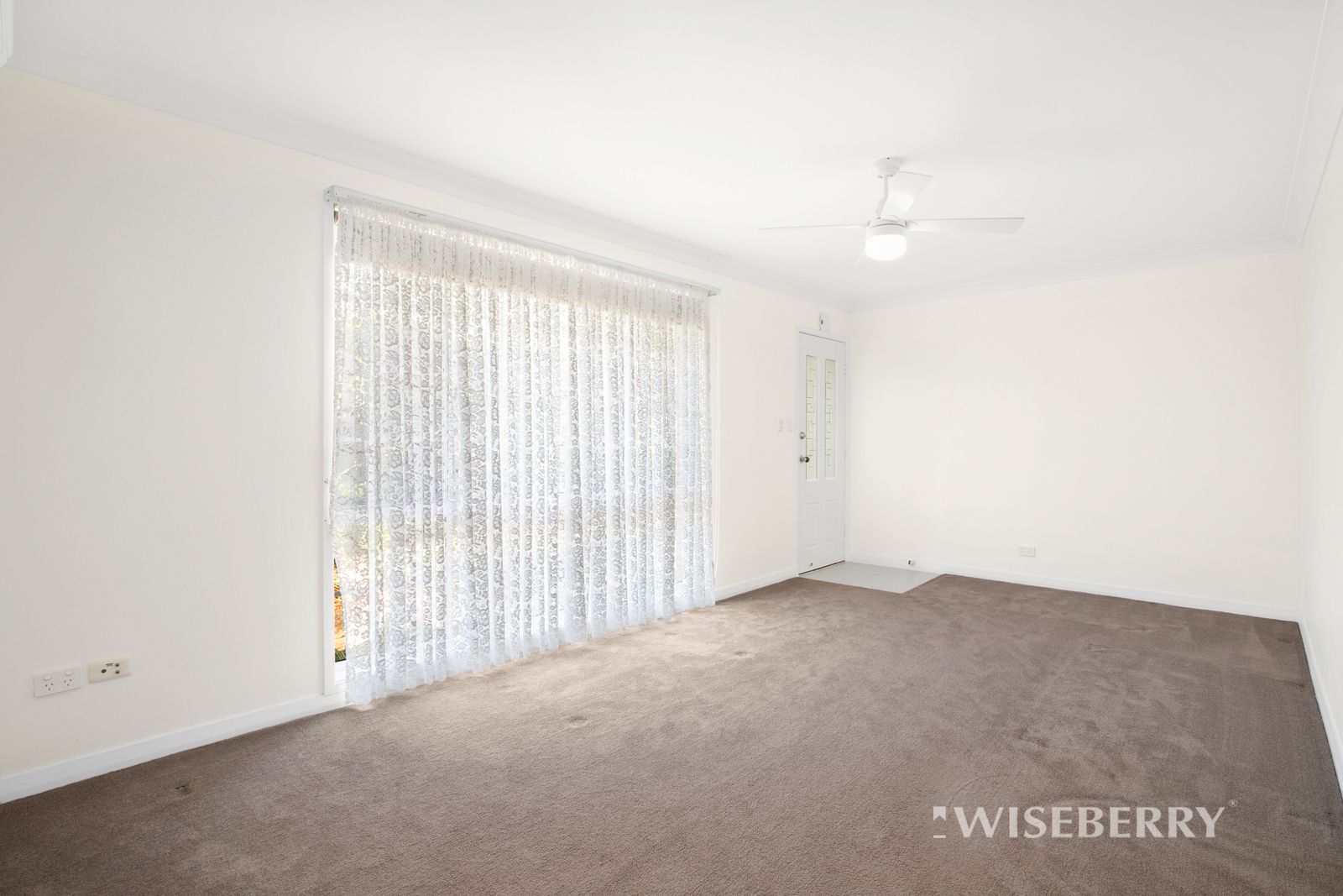 27 Lake Street, Wyee Point NSW 2259, Image 1