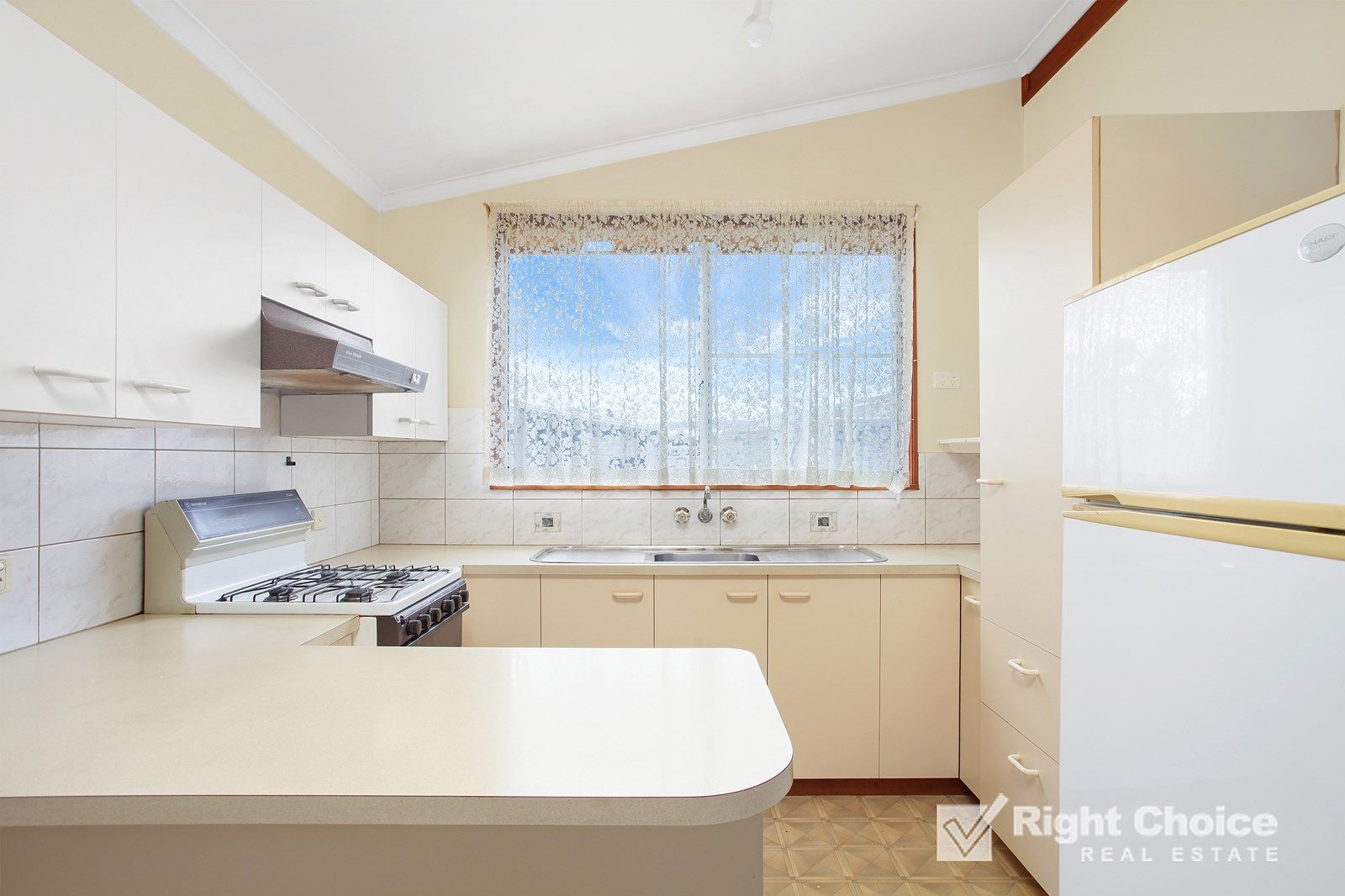 80 Lakeline Drive, Kanahooka NSW 2530, Image 2