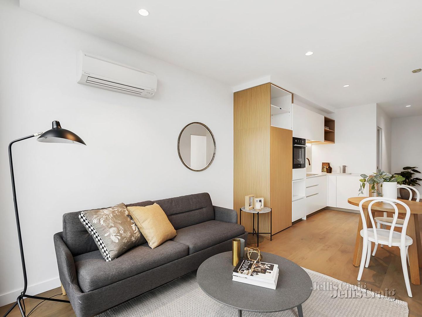 1 bedrooms Apartment / Unit / Flat in 528/443 Upper Heidelberg Road IVANHOE VIC, 3079